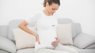 Rücken-weh-während der Schwangerschaft