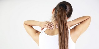 Nackenschmerzen nach dem schlafen — Symptome von Störungen im Nervengewebe